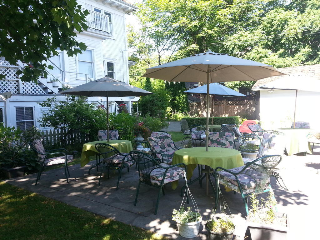 Balfour House Hotel Vancouver Exterior photo